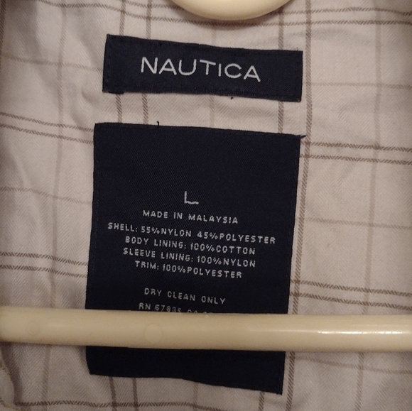 Nautica Men's Jacket. Large - Picture 2 of 3